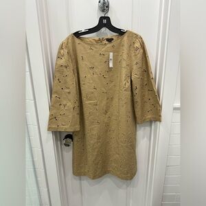 Ann Taylor Eyelet Boatneck Shift Dress *BRAND NEW WITH TAGS* *NEVER WORN*